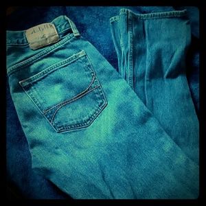Hollister Classic Straight Jeans